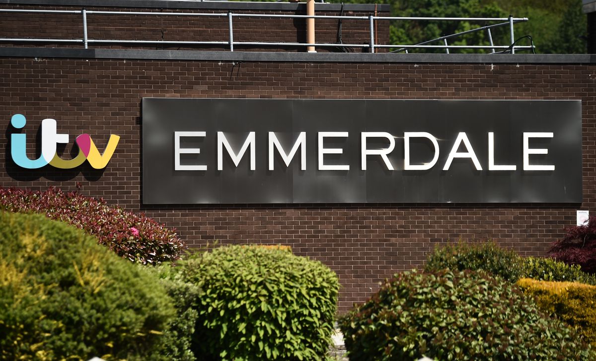 ITV and Emmerdale logo