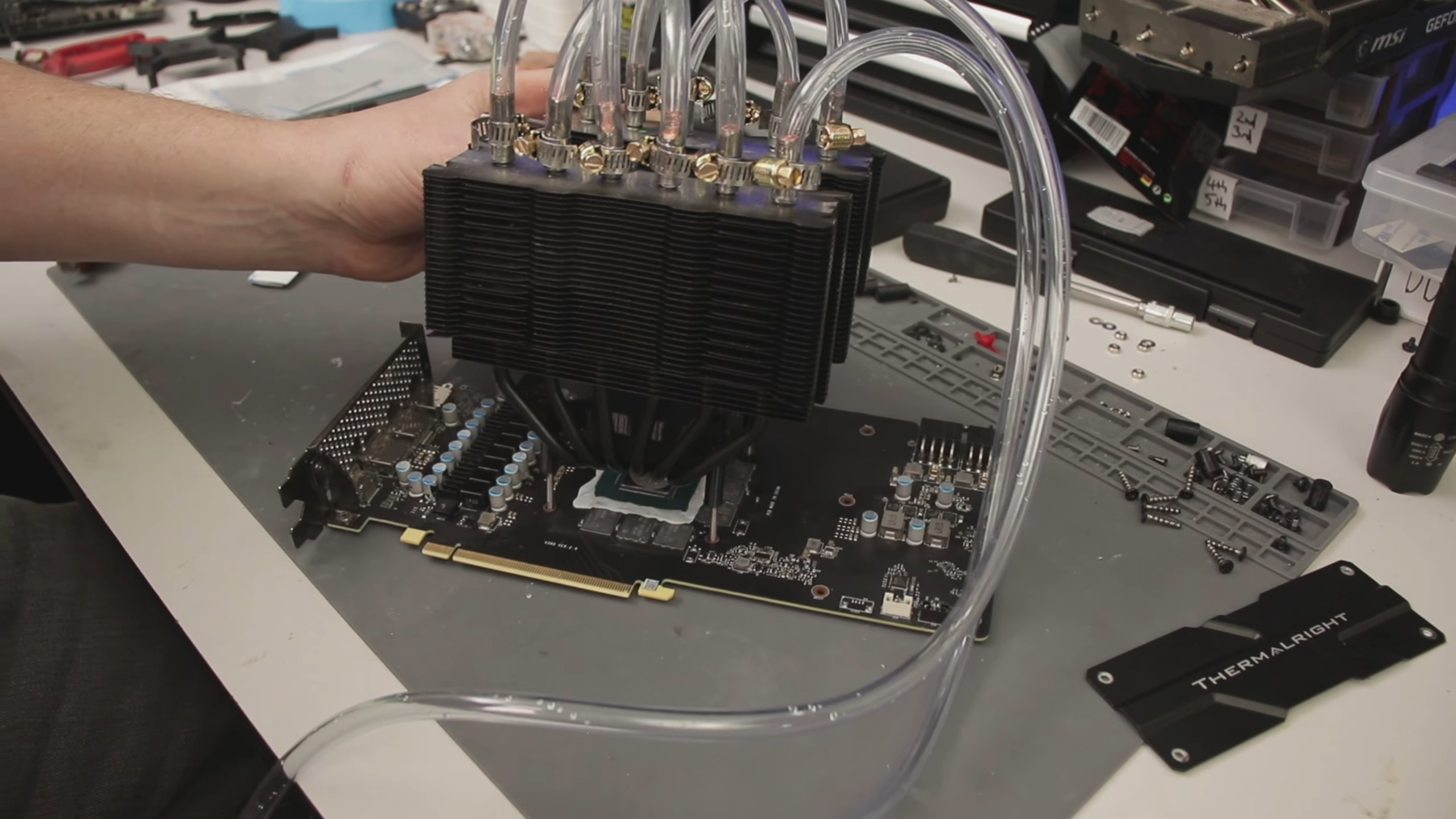 Putting the water-injected air cooler on top of a GPU