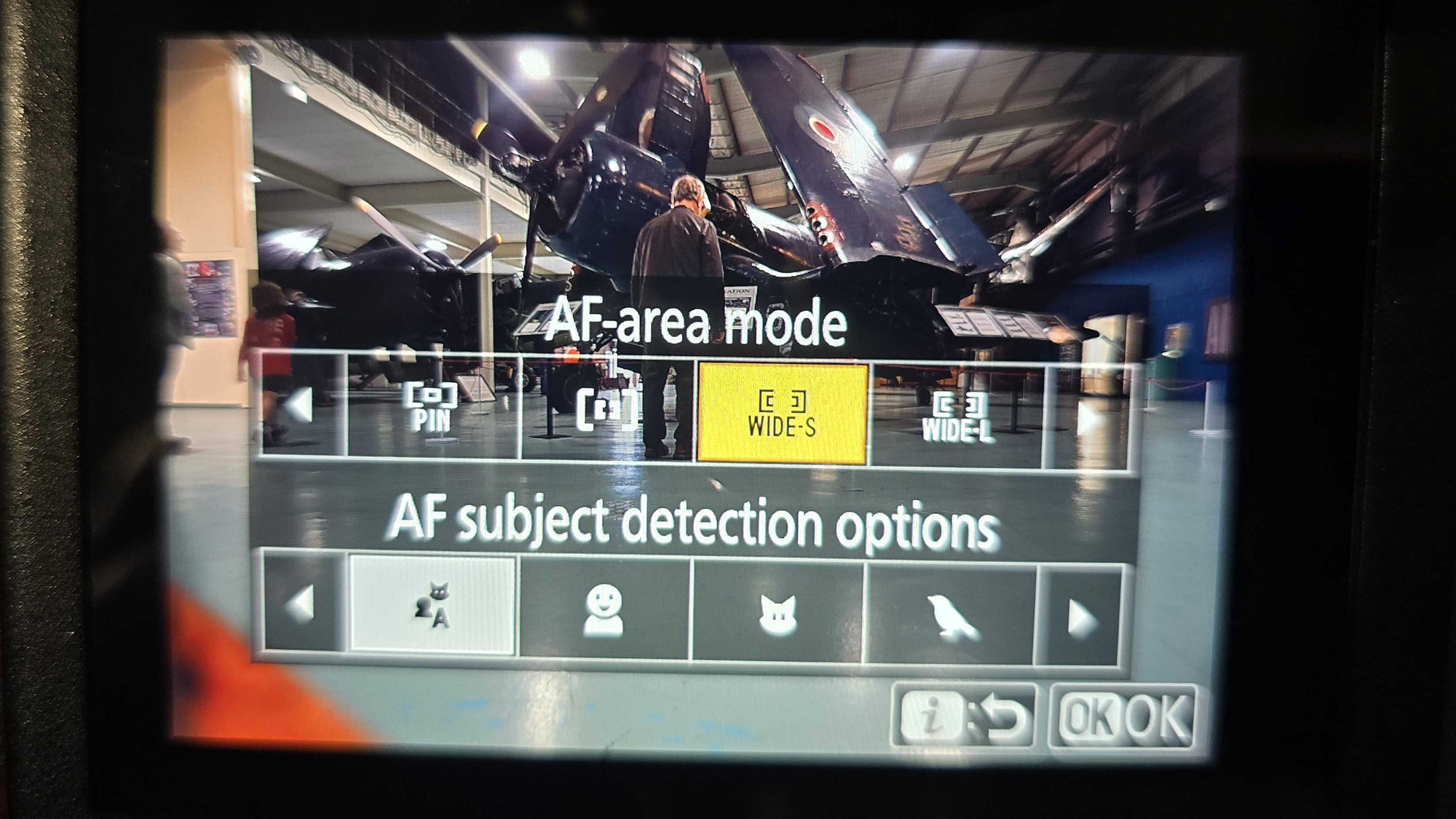 Selecting a focus mode that works for the environment