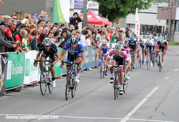 Andrew Pinfold (UnitedHealthcare Pro Cycling Team) easily won the field sprint for second