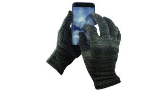 Best touchscreen gloves for photographers