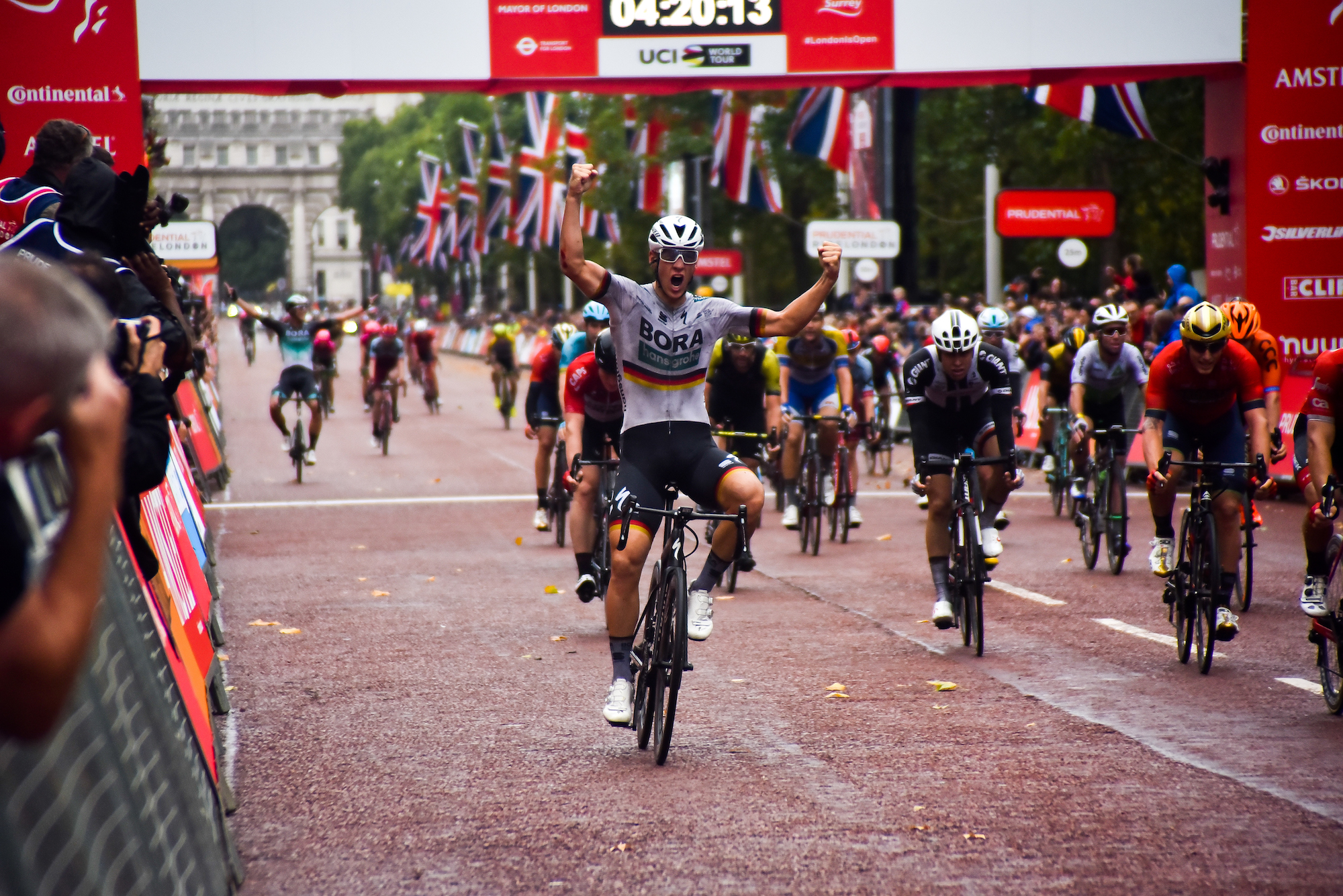 Prudential RideLondon-Surrey Classic | 1.HC | 24/2 BFF9dFAJ8jRR83xq4FYQ24