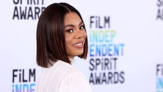 Regina Hall with a longer 'slob' hairstyle