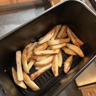 Testing the Lakeland 2-in-1 air fryer at home