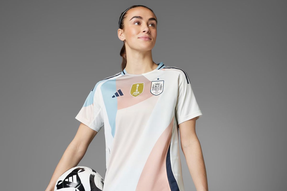 Details on the Spain Away Women&#039;s kit for Euro 2025