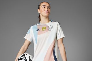 Details on the Spain Away Women's kit for Euro 2025