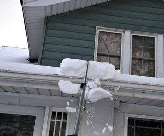 Using a snow rake