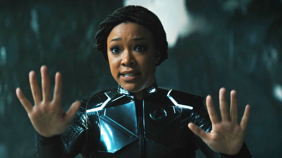 Michael Burnham (Sonequa Martin-Green) shows that her extra-curricular classes in performance art at the Vulcan Academy were worth it the &quot;Star Trek: Discovery&quot; season 4 episode &quot;Choose To Live.&quot;