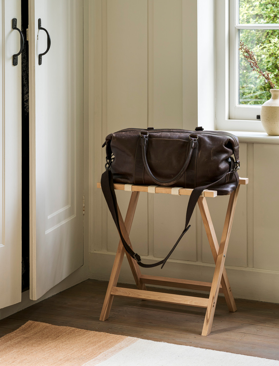 Classic Weekend Folding Luggage Rack Beech