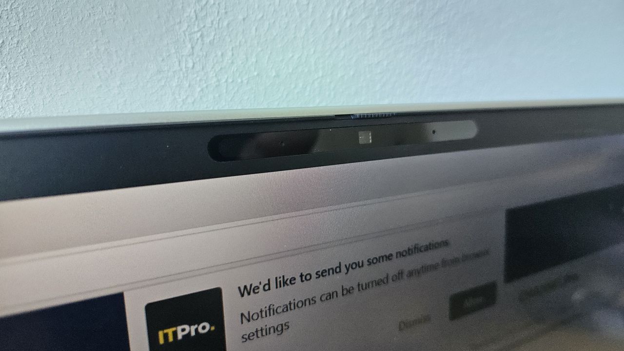 The HP EliteBook 8 G1a 16 on a desk