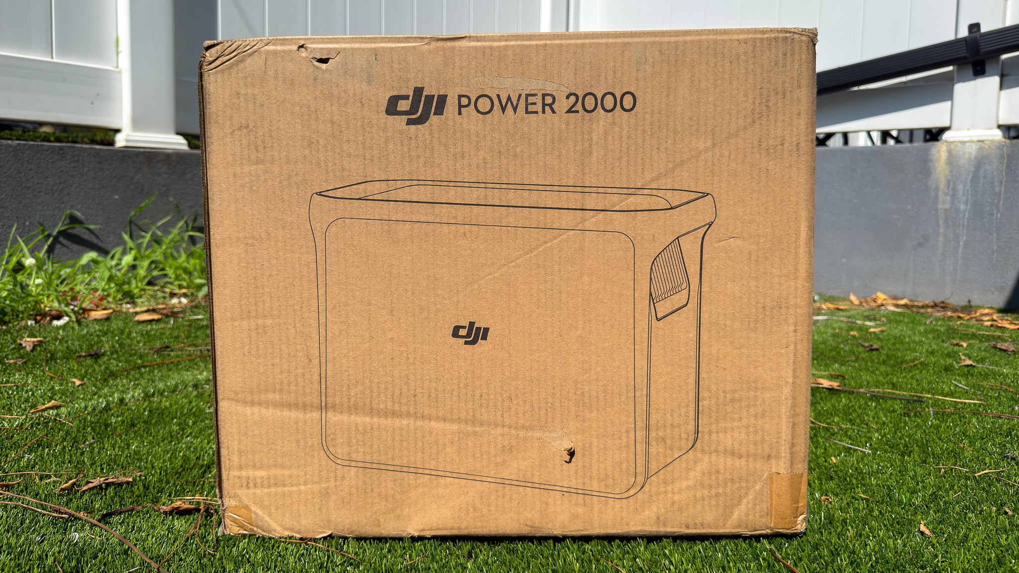 DJI Power 2000 - in box