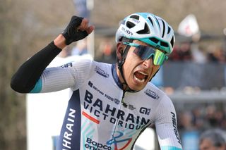 Paris-Nice 2024: Santiago Buitrago of Bahrain-Victorious rode away from Luke Plapp (Jayco AlUla) to win stage 4
