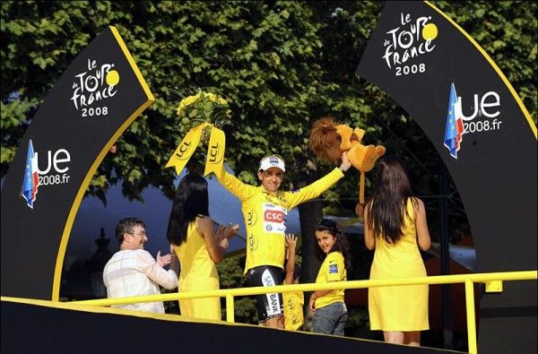 The Spaniard was joined by his two children on the podium.