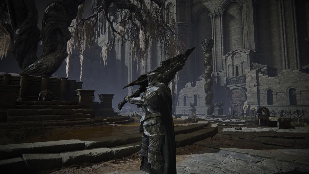 Elden Ring: Shadow of the Erdtree legendary weapons - Ancient Meteoric Ore Greatsword