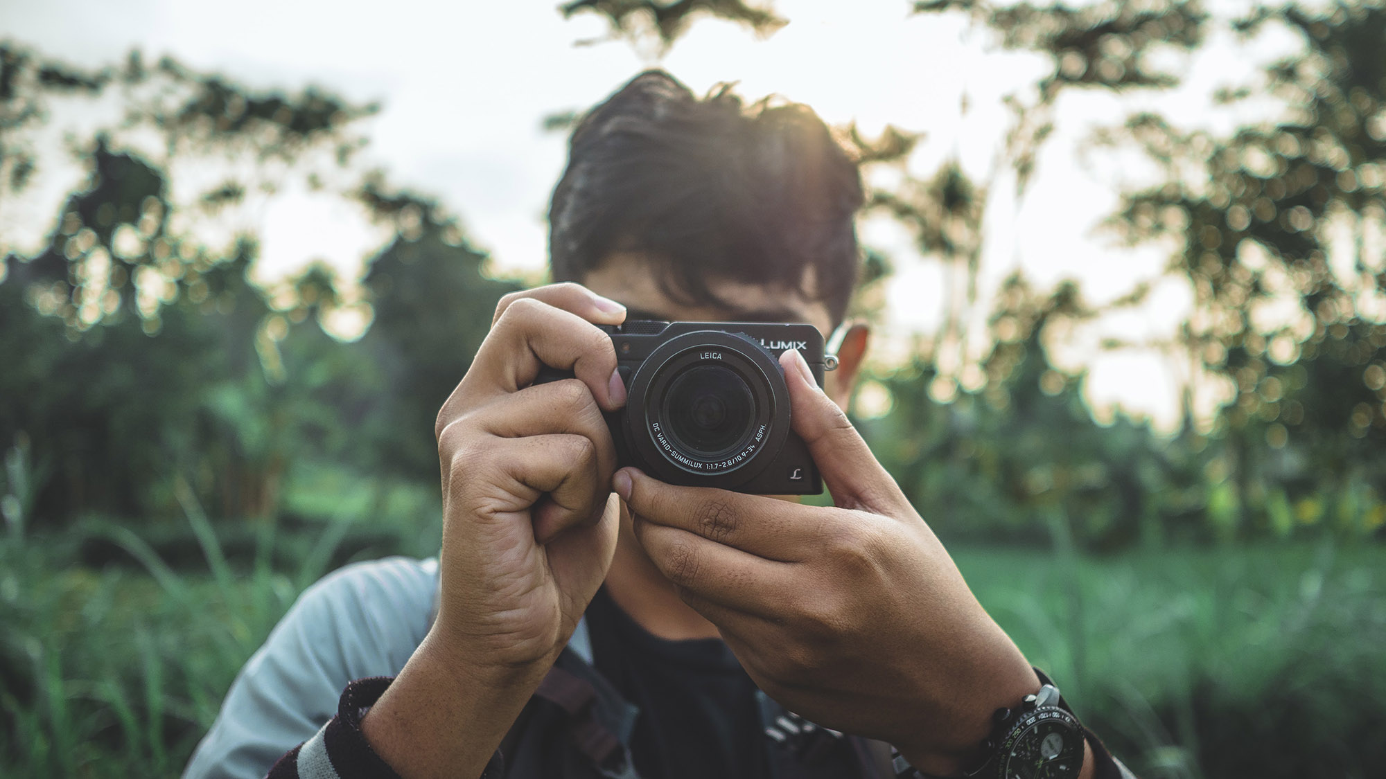 leica hand strap