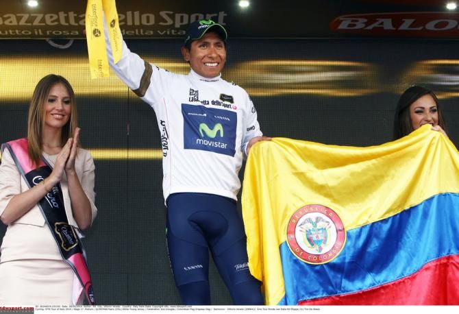 Quintana, the maglia bianco and a Colombian flag