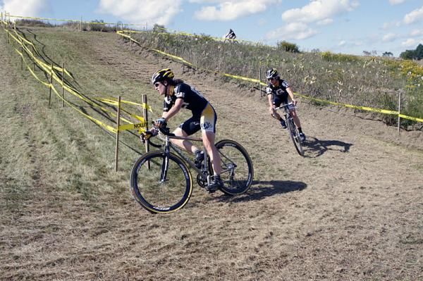 Ann D'Ambruoso (LadiesFirst Racing) leads teammate Christina Tamilio.