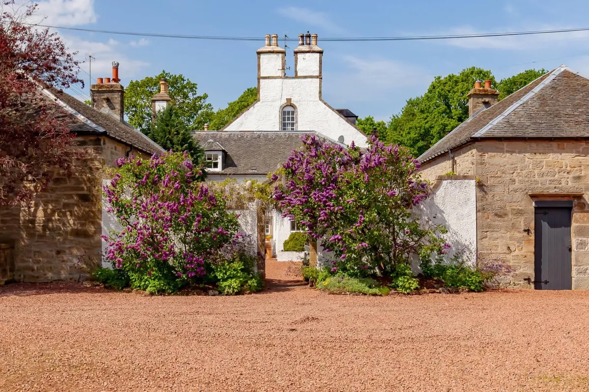 Details of the delightfully appointed Westfield House