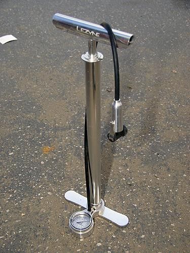 In keeping with its durability theme, Leyzne will launch a new all-alloy floor pump.