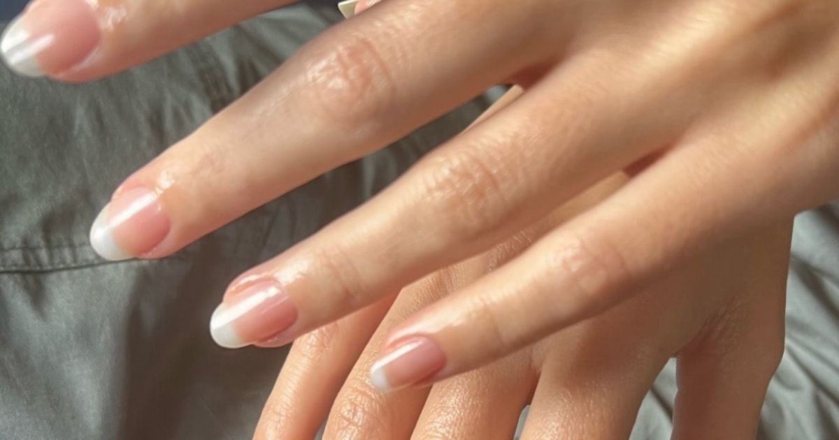 Nail brush benefits
