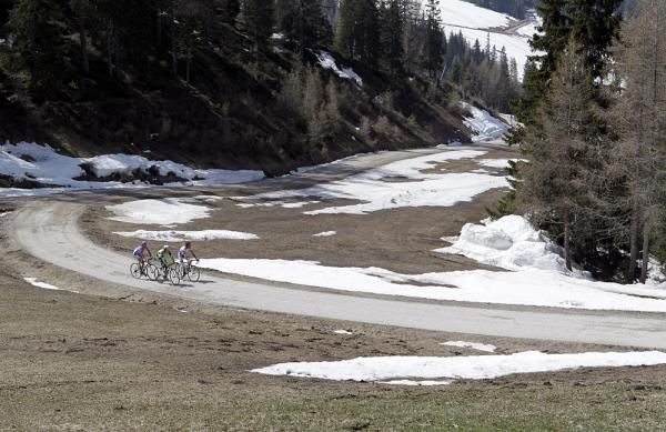 The view from above gives a perspective on the climb's difficulties.