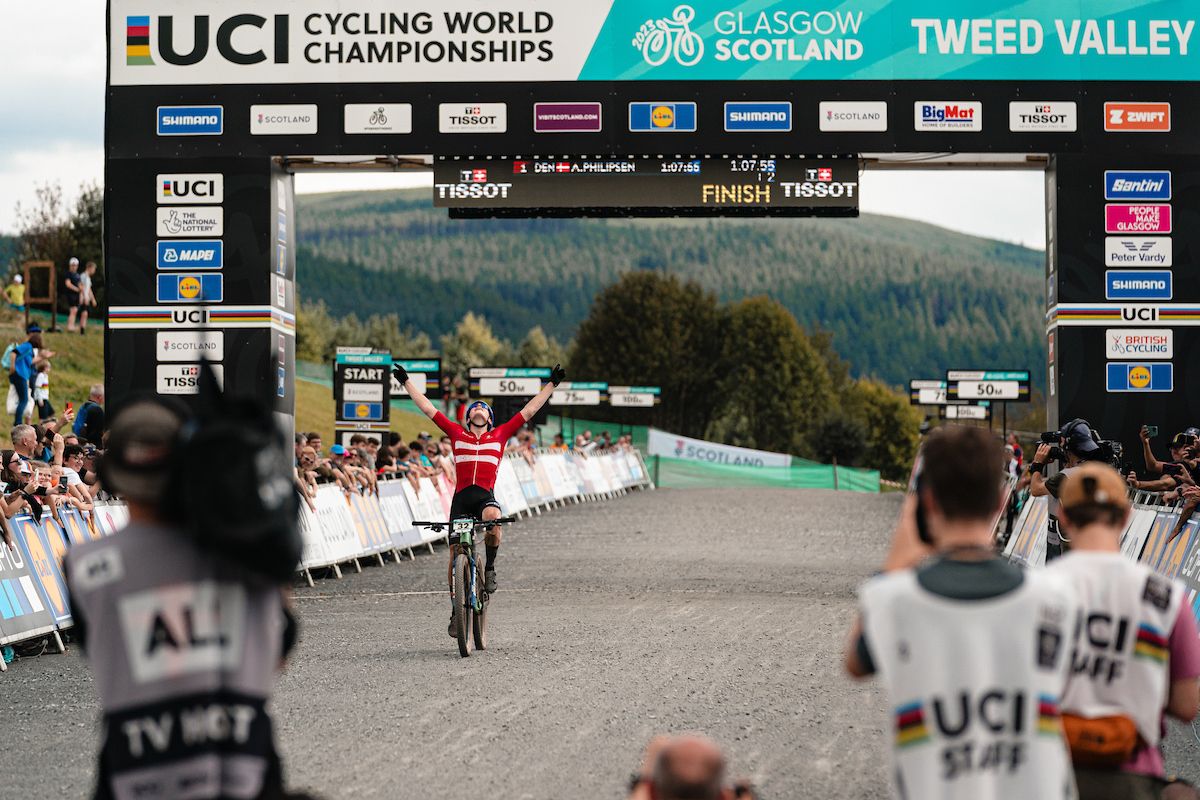 Picture by Thomas MaheuxSWpixcom 10082023 Mountain Bike CrossCountry 2023 UCI Cycling World Championships Glentress Forest Peebles Scotland PHILIPSEN Albert Denmark Men Junior Crosscountry Olympic