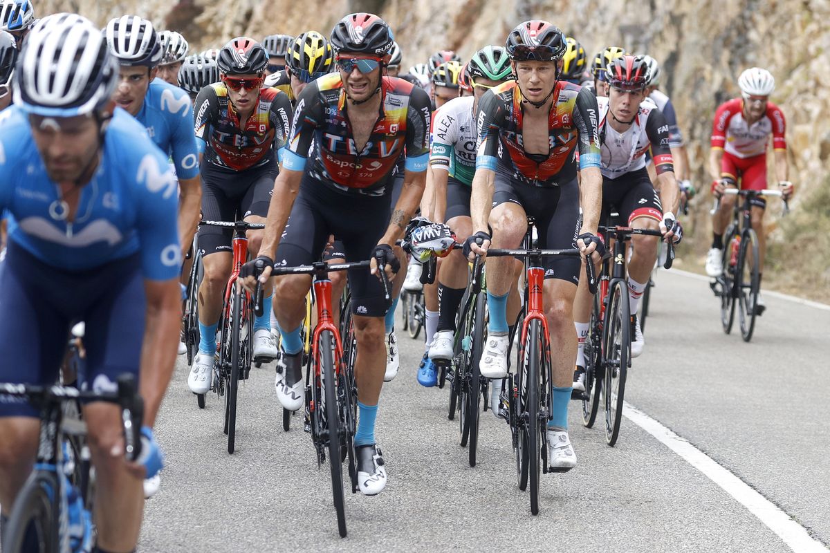 Vuelta Espana 2021 - 76th Edition - 18th stage Salas - Altu d&acirc;El Gamoniteiru 162,6 km - 02/09/2021 - Damiano Caruso (ITA - Bahrain Victorious) - Jack Haig (AUS - Bahrain Victorious) - photo Luis Angel Gomez/BettiniPhoto&Acirc;&copy;2021