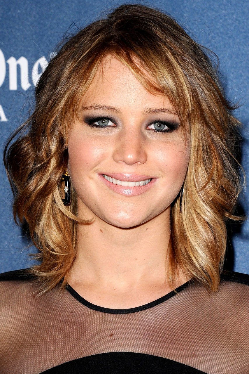 Jennifer Lawrence Debuts Short Hairstyle At GLAAD Awards | Marie Claire UK