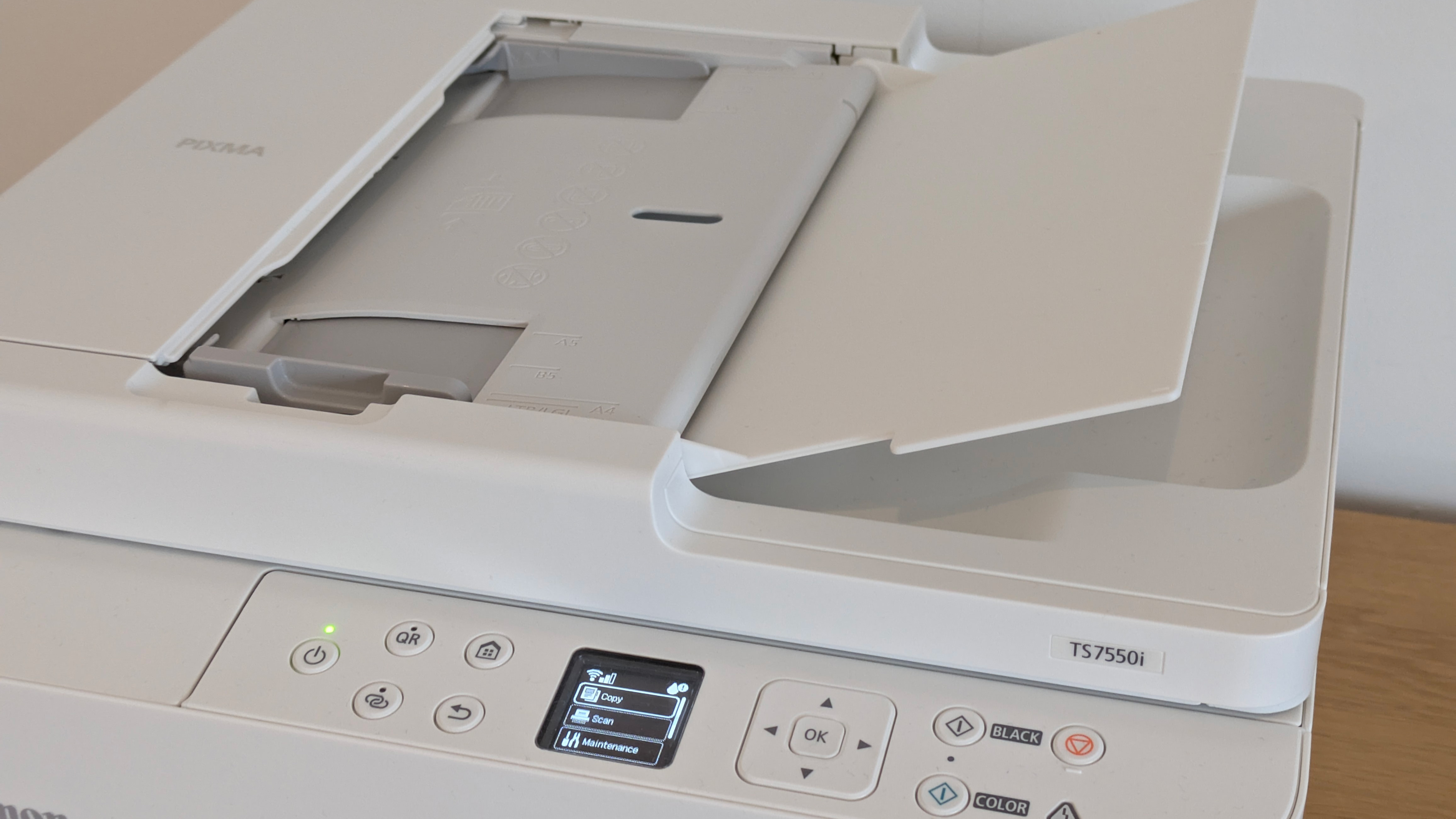 The Canon Pixma TS7550i on the ITPro background