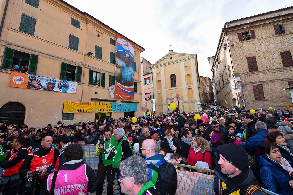 Filottrano went all out to honour Michele Scarponi