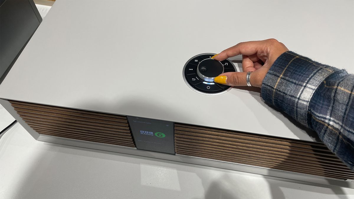 All-in-one system: Ruark Audio R410