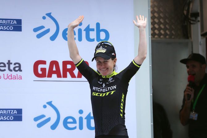 Amanda Spratt ((Mitchelton-Scott) salutes the crowd as the winner of stage 2 of the 2019 Emakumeen Bira