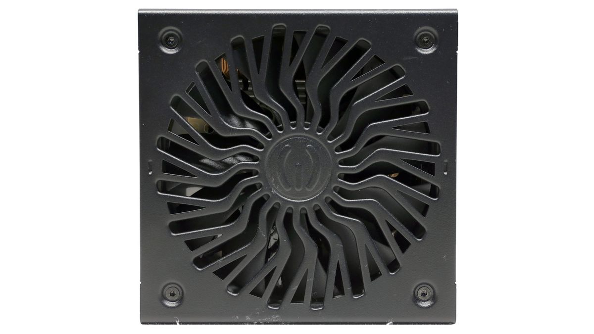 EVGA SuperNOVA 750 GT