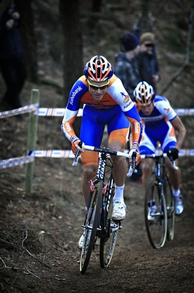Boom leads teammate Niels Wubben