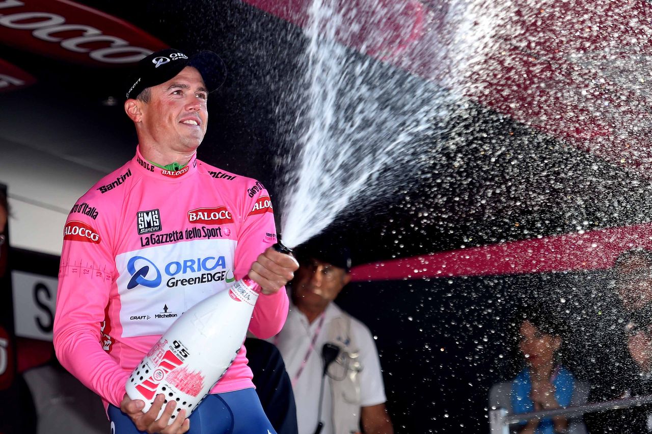 Simon Gerrans (Orica-GreenEdge) in the maglia rosa