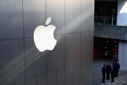 Apple admits that only 30 percent of its employees are women