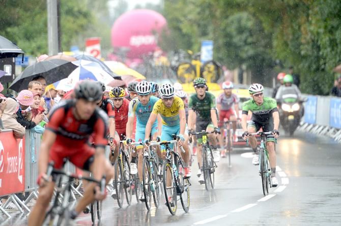 Overall race leader Vincenzo Nibali (Astana) makes it safely to the stage 19 finish line in Bergerac