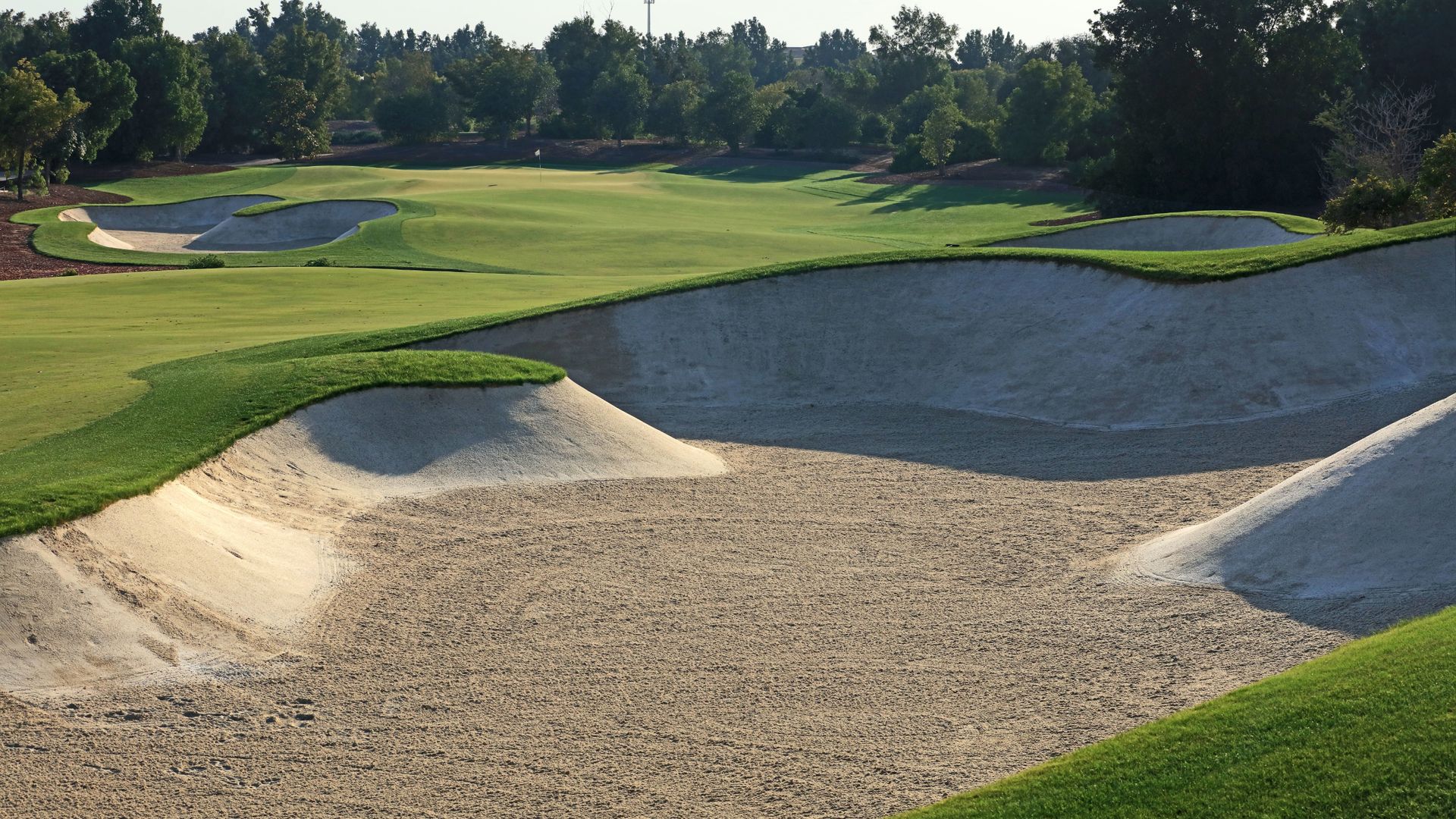 How Can I Play The Earth Course at Jumeirah Golf Estates? Golf Monthly