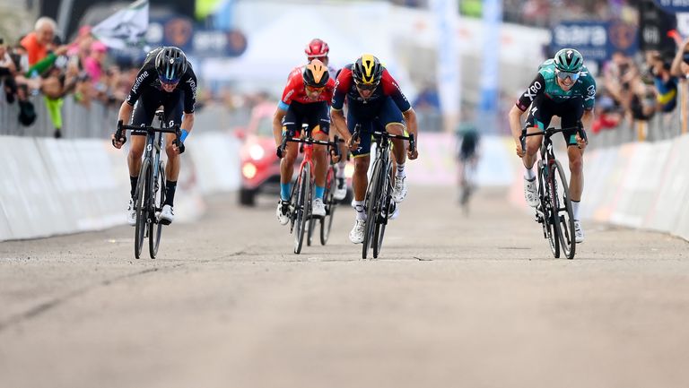 Riders on stage nine of the 2022 Giro d'Italia
