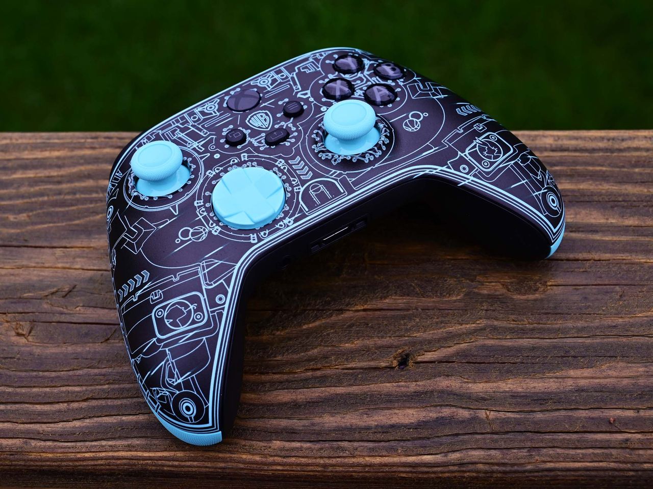 Xbox Serververse Space Jam Controller