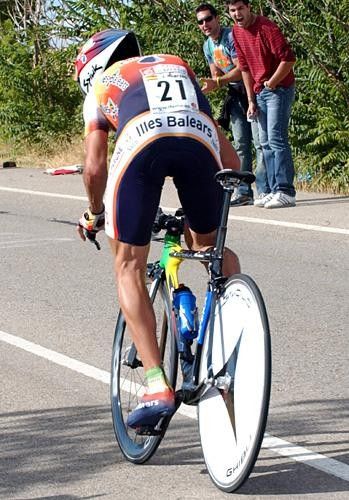 Francisco Mancebo (Illes Balears) getting up to speed