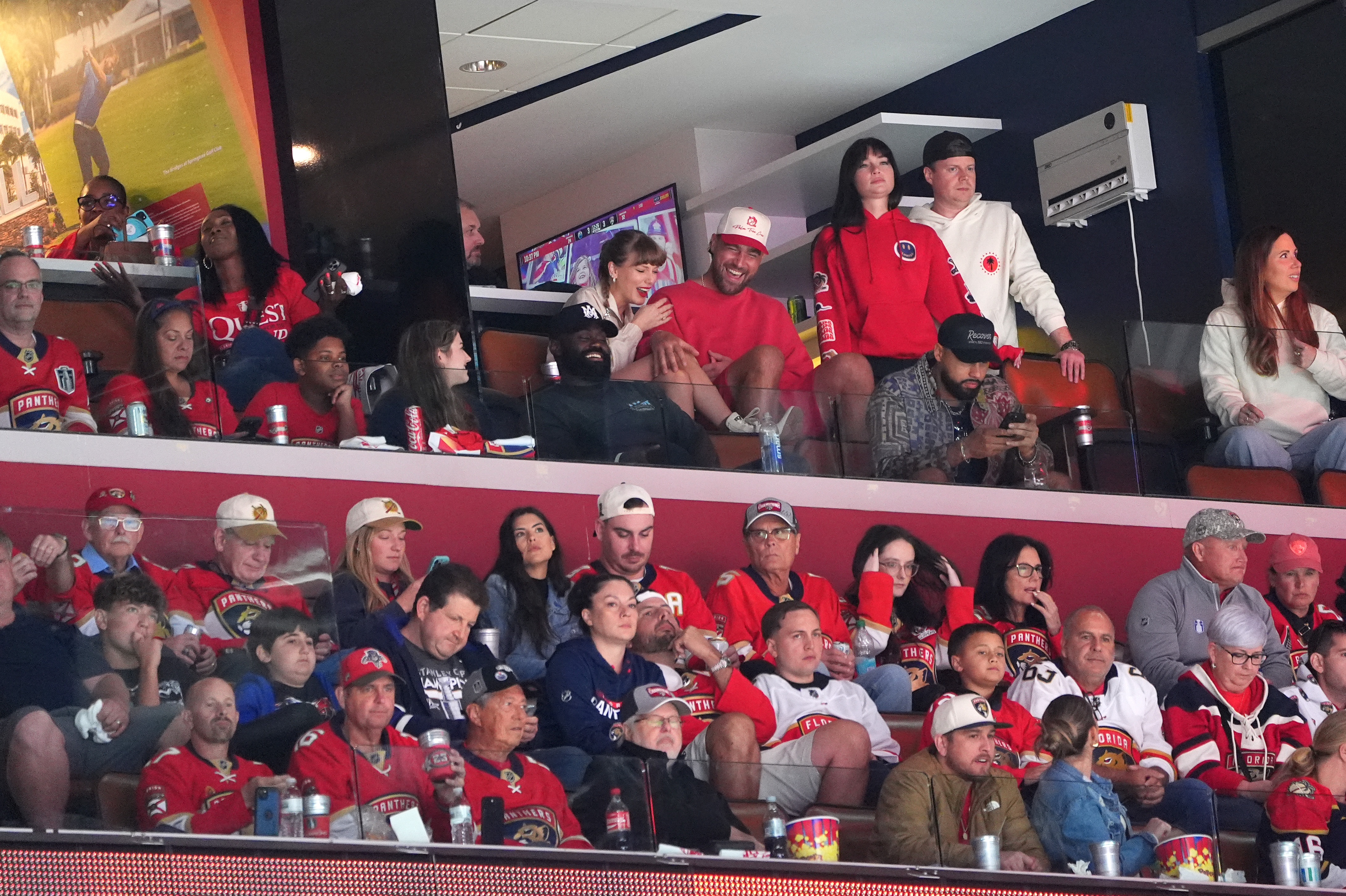 Taylor Swift and Travis Kelce in the box at the Stanely Cup final game 4
