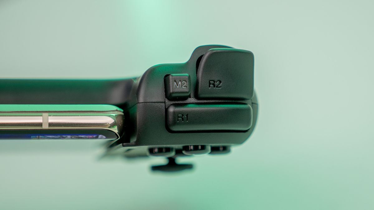 Razer Kishi V2 hands on