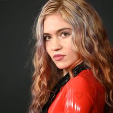 canadian singer songwriter grimes claire elise boucher attends the world premiere of captain marvel in hollywood, california, on march 4, 2019 photo by robyn beck afp photo credit should read robyn beckafp via getty images