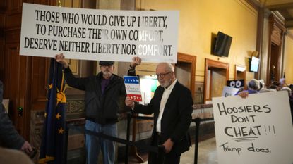 Protesters at Indiana's statehouse urge state Senate to reject new congressional map
