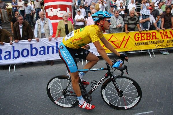 Race leader Niki Terpstra of Team Milram.