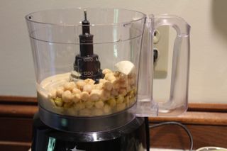 Making hummus in the Oster 10-Cup Food Processor with Easy-Touch