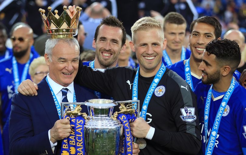 Claudio Ranieri and Kasper Schmeichel celebrate Leicester City&#039;s title win