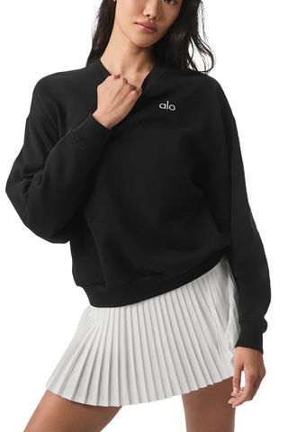 Accolade Crew Neck Pullover - Black