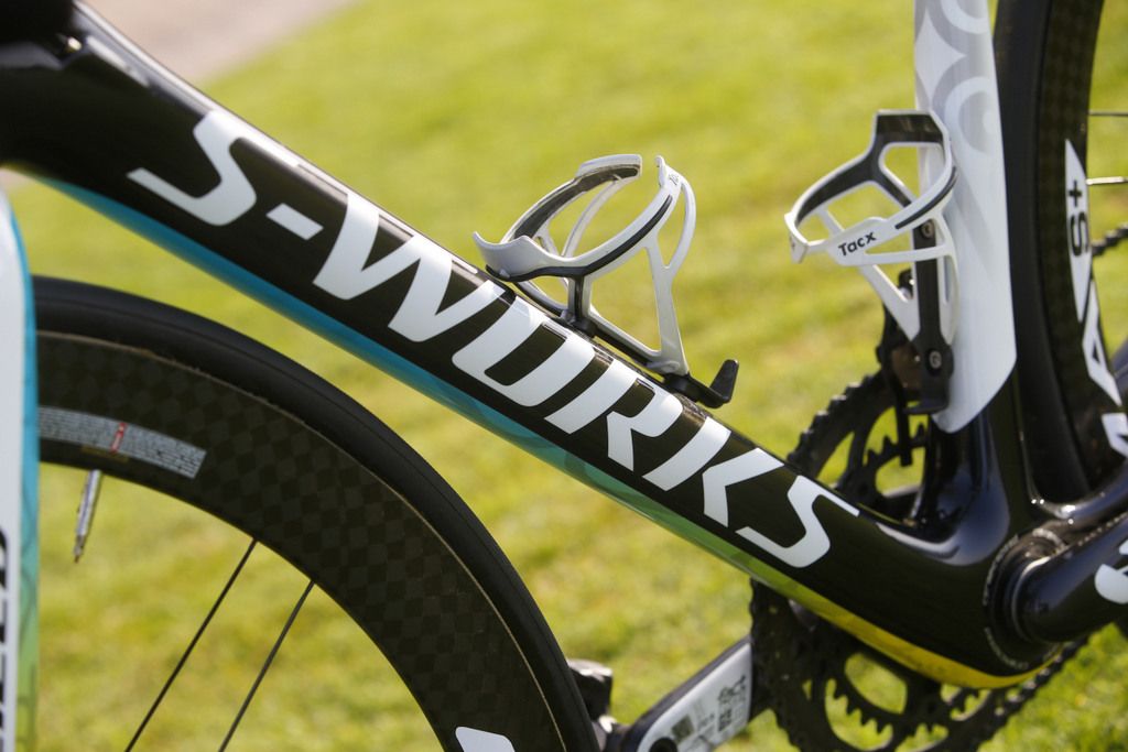Tacx water bottle cages for Nibali